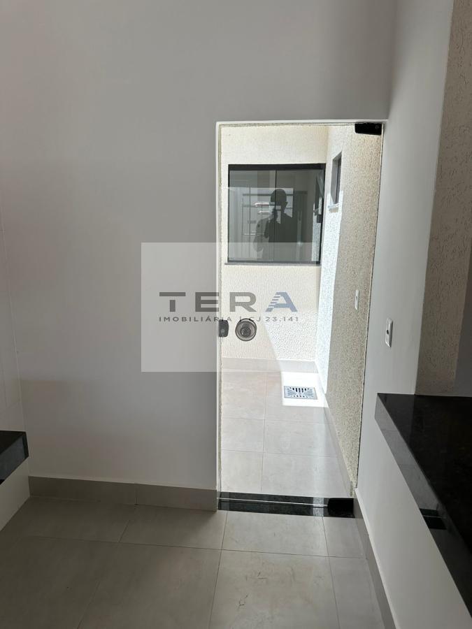 Casa à venda com 2 quartos, 93m² - Foto 7