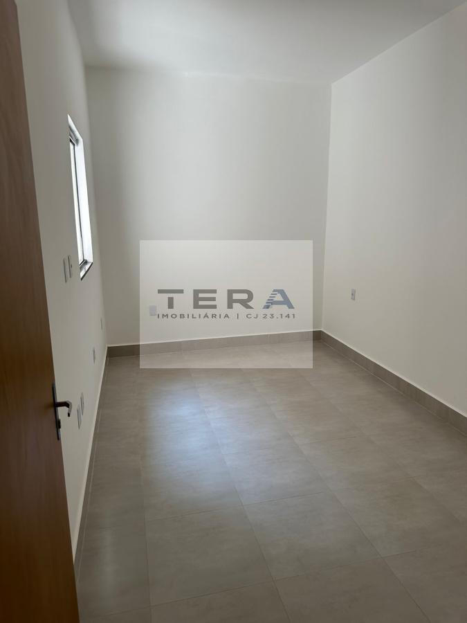 Casa à venda com 2 quartos, 93m² - Foto 11