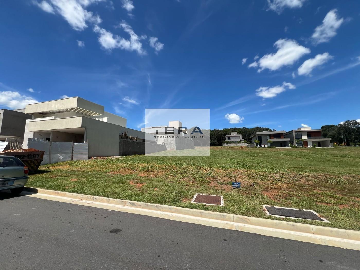 Terreno à venda, 810m² - Foto 2
