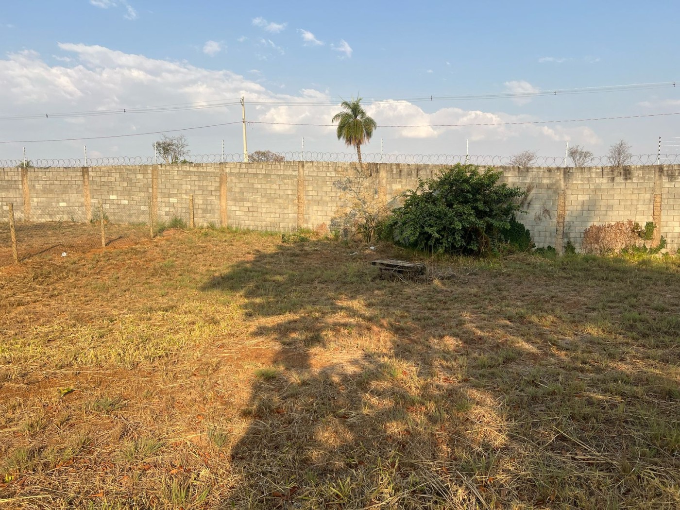 Terreno à venda, 759m² - Foto 2