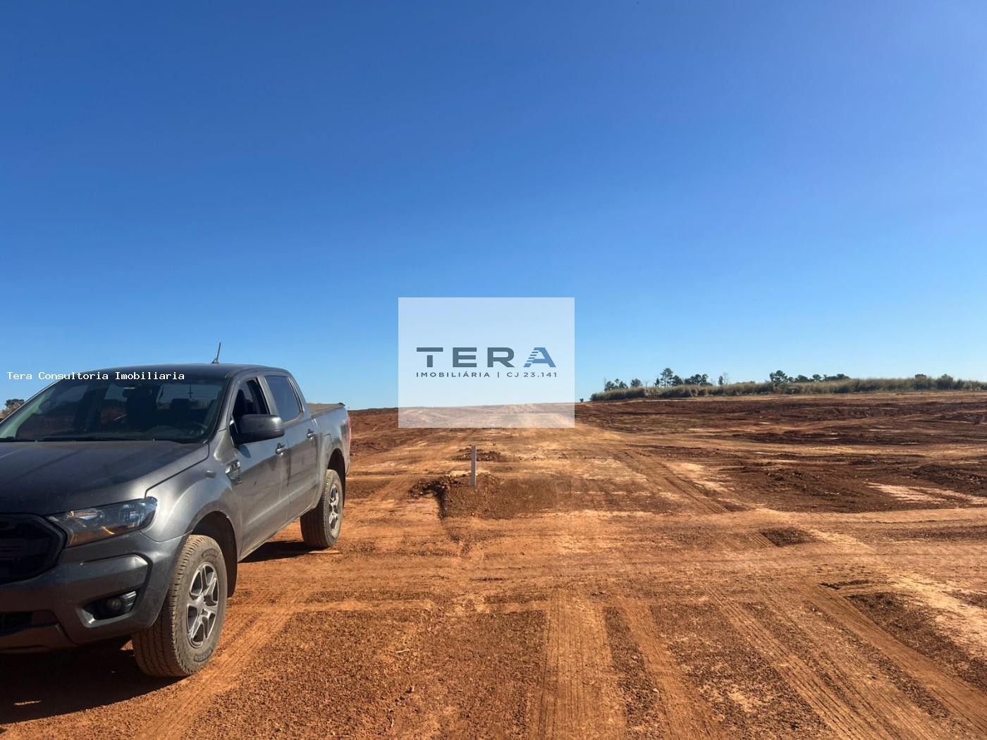 Terreno à venda, 1600m² - Foto 4