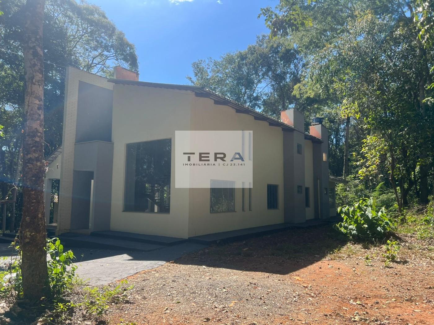 Casa à venda com 3 quartos, 5000m² - Foto 2