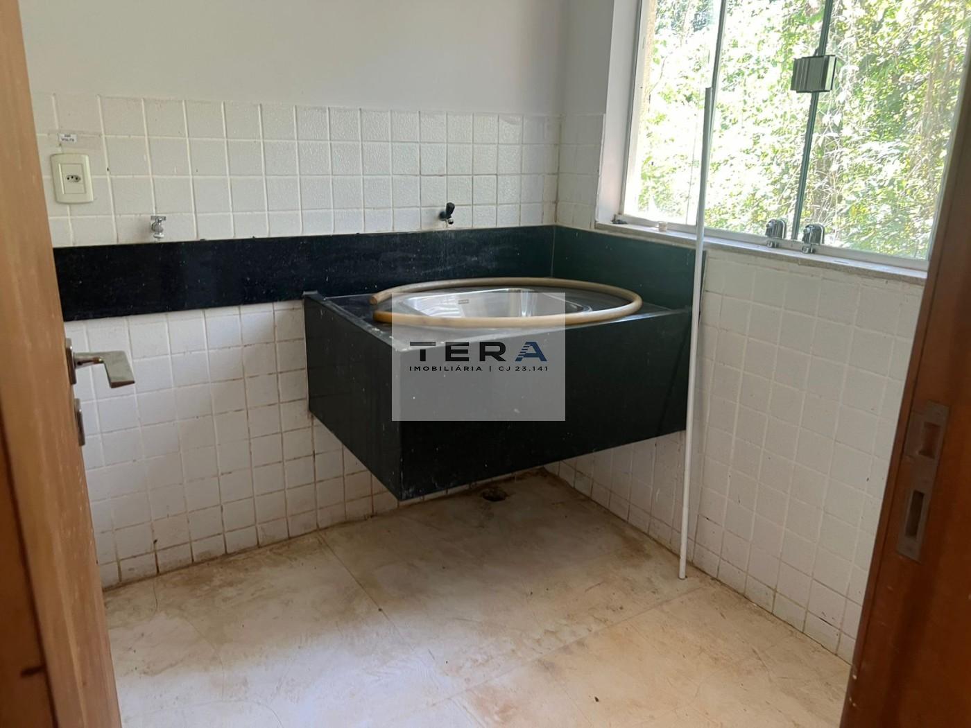 Casa à venda com 3 quartos, 5000m² - Foto 14