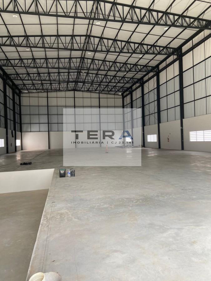 Depósito-Galpão-Armazém para alugar, 1800m² - Foto 3
