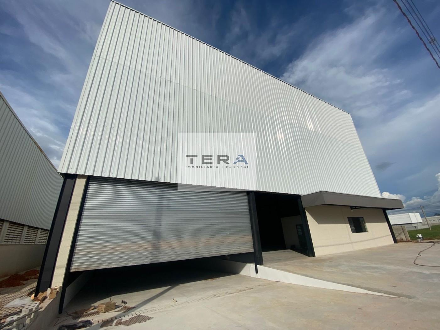 Depósito-Galpão-Armazém para alugar, 1800m² - Foto 2