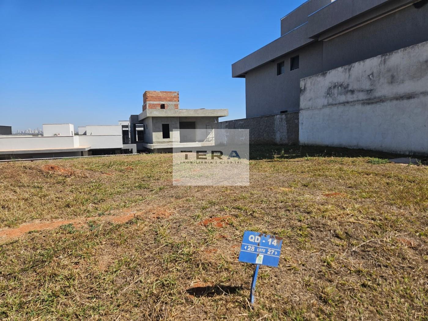 Terreno à venda, 261m² - Foto 1