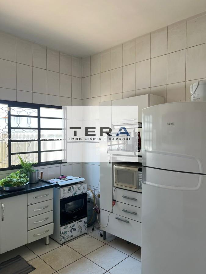 Casa, 3 quartos, 198 m² - Foto 4